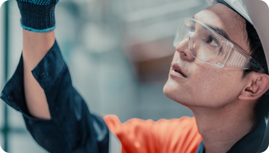 picture of worker in factory